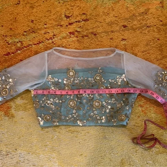 INDIAN PARTY LEHENGA - Picture 6 of 13